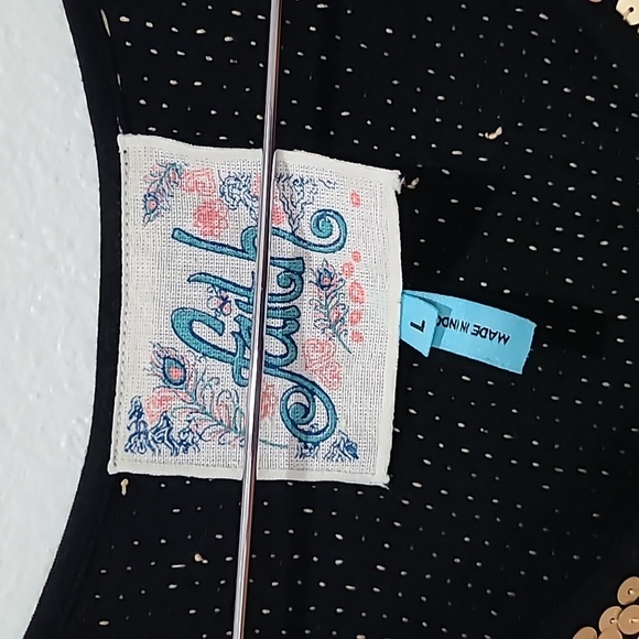 FAITH BEAUTIFUL SEQUIN BLACK DRESS. - Picture 2 of 11